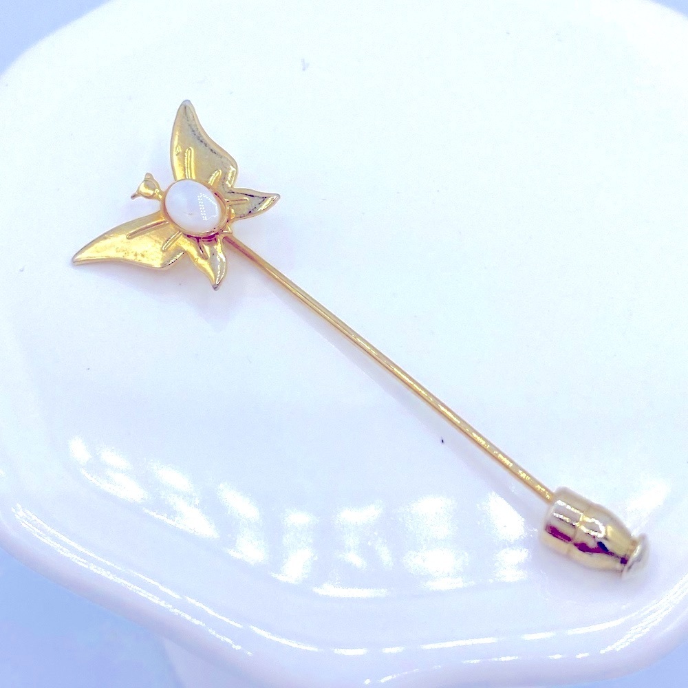 Vintage Gold Tone Dainty Butterfly Stick Pin With A Faux White Stone
